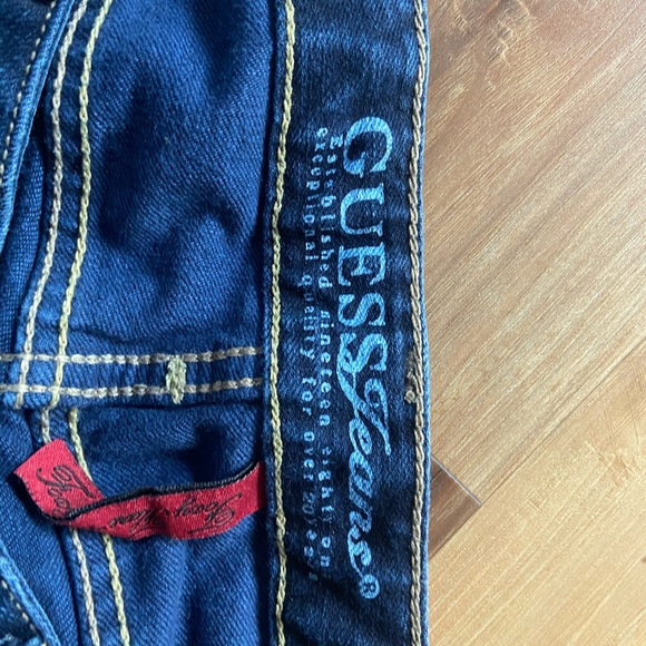 Jeans - Picture 2 of 3